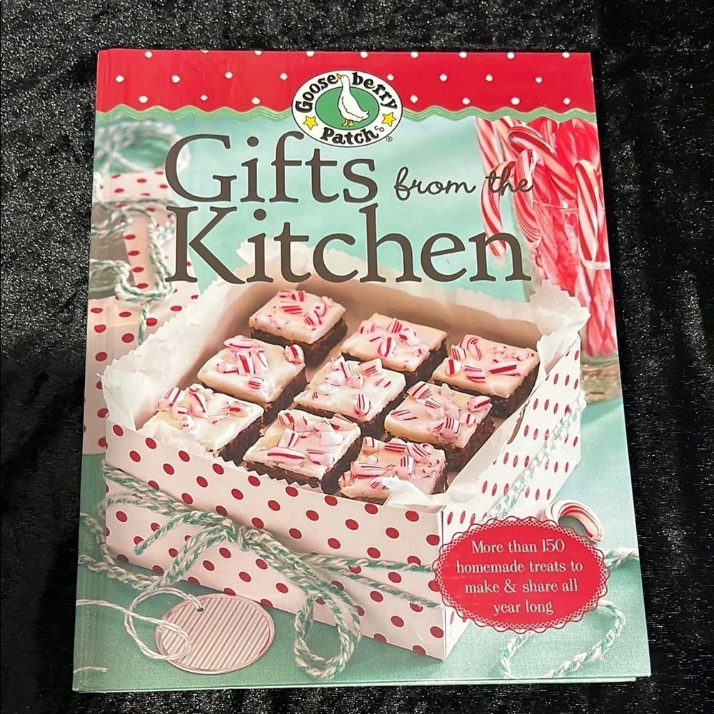 Goose Berry Patch Kitchen Cookbook Collection - Picture 1 of 10